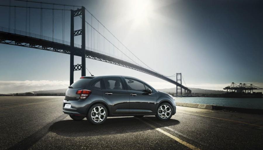  Citroen C3 2013 года  (фото 20 из 38)